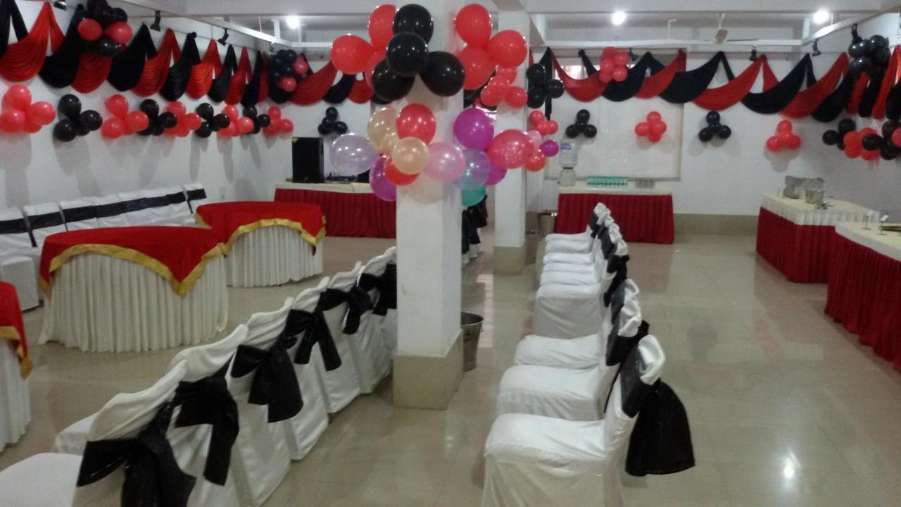 Hotel Tapti Saral Bhopal Eksteriør bilde