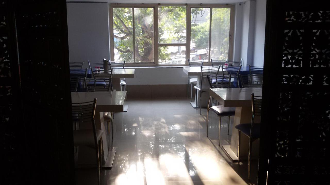 Hotel Tapti Saral Bhopal Eksteriør bilde